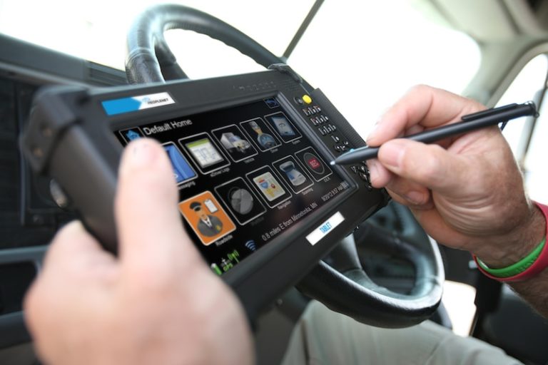 Best ELD Devices 2026: Top 20 Electronic Logging Devices [Reviewed]